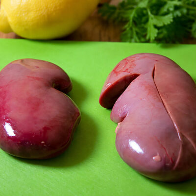 Raw pork kidneys ready for an easy pork kidney recipe