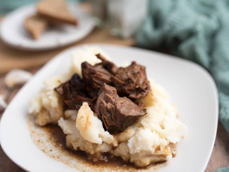 Beef tips with mashed potatoes